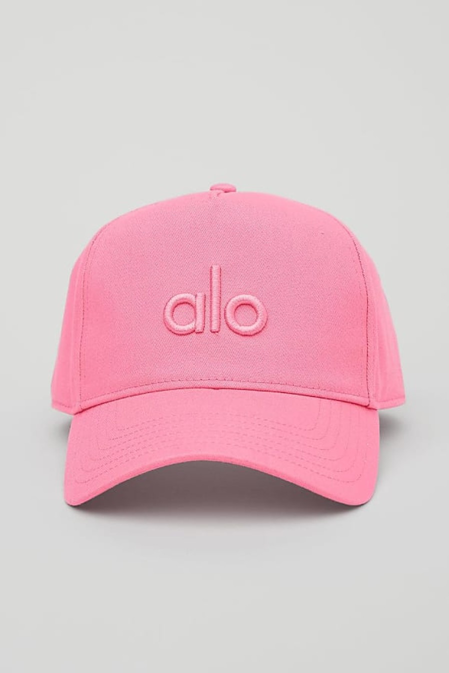 Femmes Alo Yoga Casquettes | District Trucker Hat Dans Rose Bonbon | Alo Yogaae