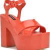 Femmes Azalée Wang Chaussures A Semelles Compensees | Sandale A Plateforme Rilay En Rose Fonce 650 Chez Nordstrom, Taille 6,5