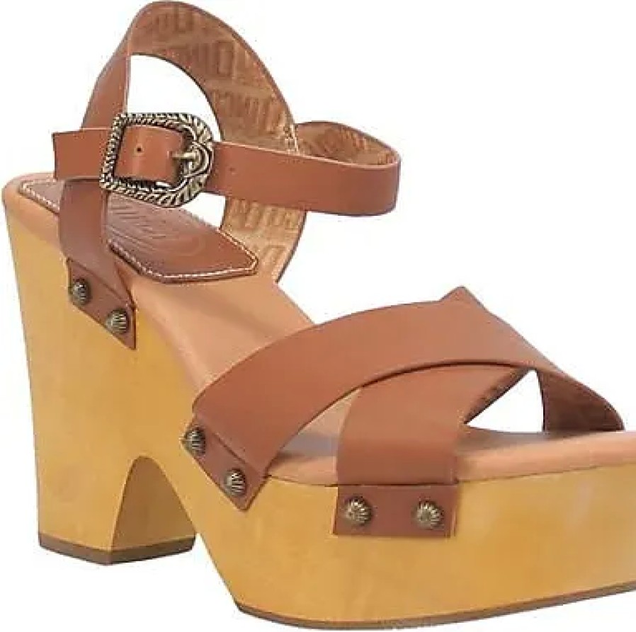 Femmes Michael Kors Chaussures A Semelles Compensees | Sandale A Plateforme Woodstock En Beige Chez Nordstrom, Taille 6,5