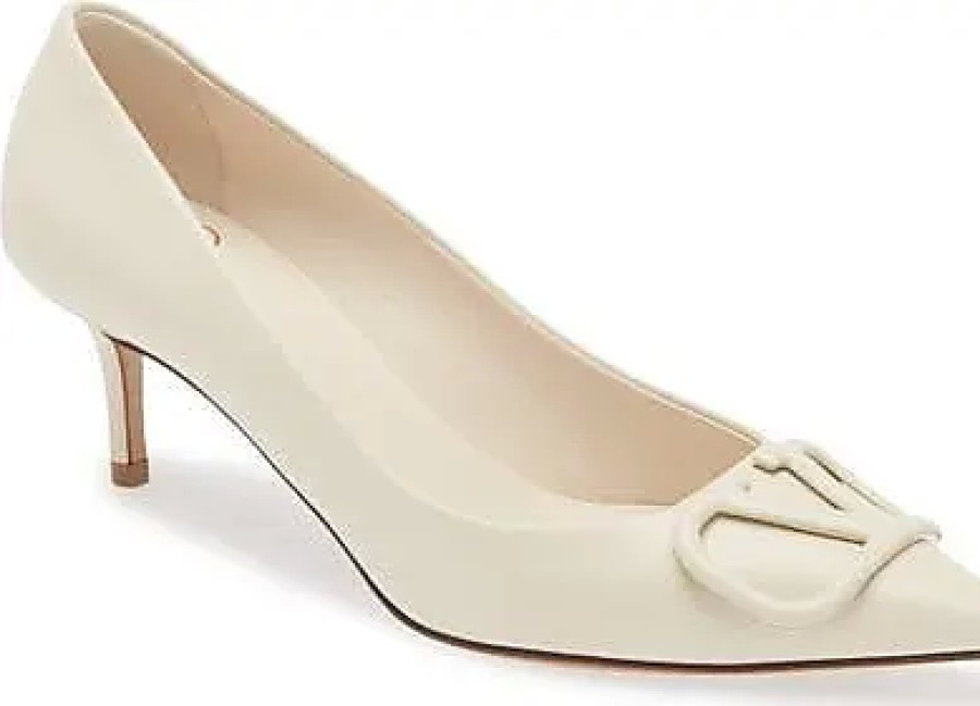 Femmes Prada Chaussures En Cuir | Escarpin A Bout Pointu Vlogo En Ivoire Clair Chez Nordstrom, Taille 6,5Us