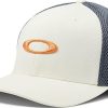 Hommes Ferragamo Casquettes | Chapeau En Maille Ellipse (Blanc Arctique) Casquettes