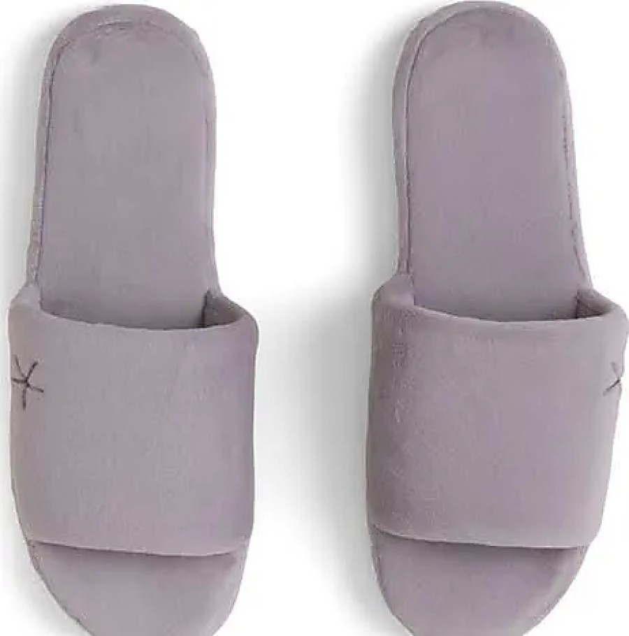 Femmes Flatté Chaussons | Pantoufle Luxechic En Taupe Fonce Chez Nordstrom, Taille Moyenne