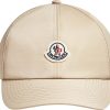 Femmes Moncler Casquettes | Casquette De Baseball En Satin Beige Taille Unique